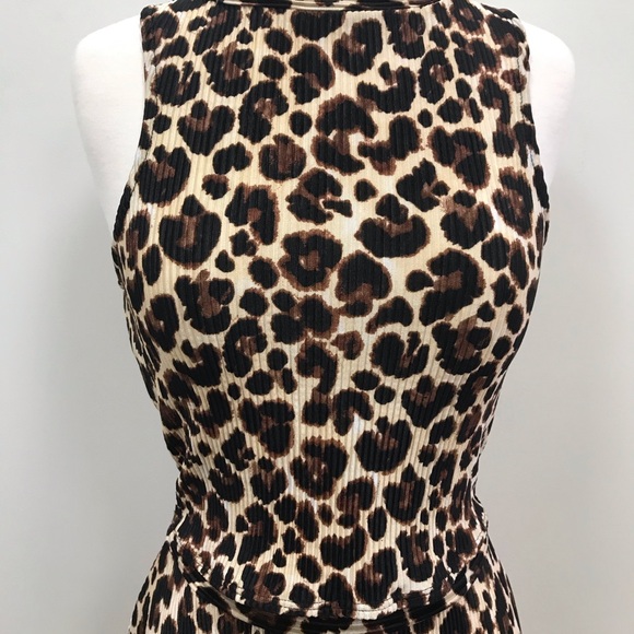 🐆Leopard print set!! 🐆 - Picture 2 of 5